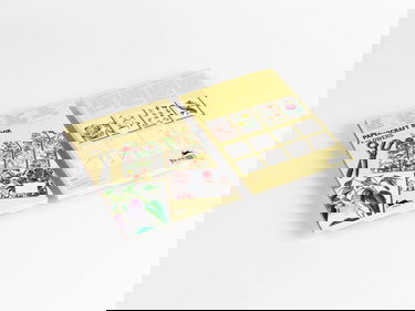 Flowers: Papercraft Book