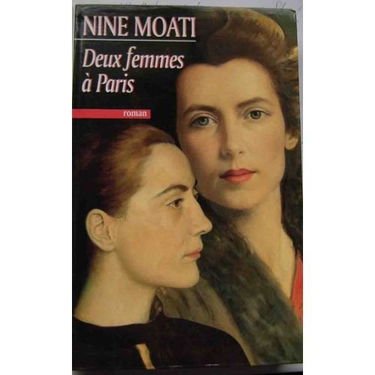 Deux femmes à Paris