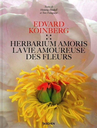 Couverture de Herbarium amoris. La vie amoureuse des fleurs