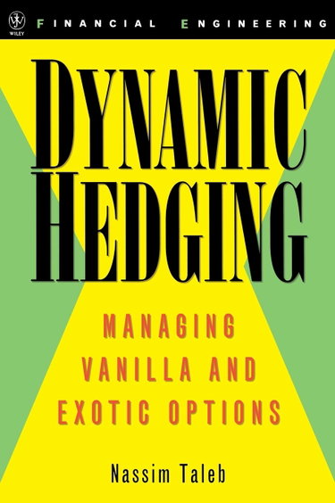 Couverture de Dynamic Hedging: Managing Vanilla and Exotic Options