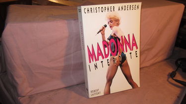 Madonna interdite