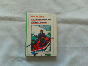 Couverture de Le beau garçon du Pacifique : Série : Une enquête des s urs Parker par l'auteur d'Alice : Collection : Bibliothèque verte cartonnée & illustrée