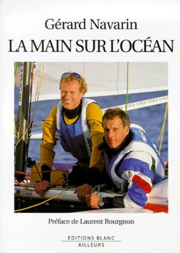 La main sur l'océan
