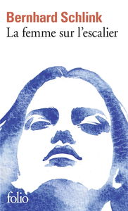 La femme sur l'escalier