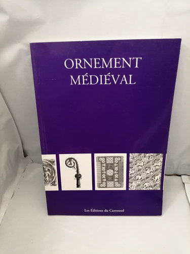 Couverture de Ornement médiéval par Collectif