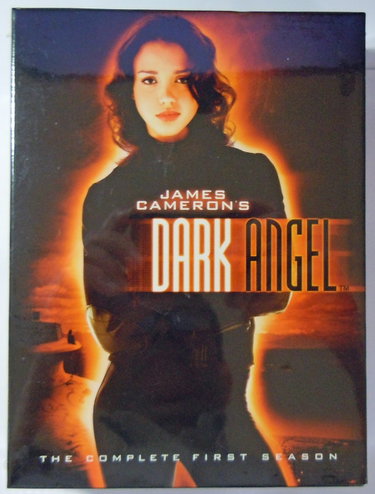 Couverture de Dark Angel - The Complete First Season - 6 DVD [Import USA Zone 1]