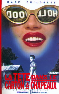 La tête dans le carton à chapeaux