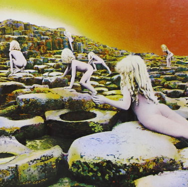Couverture de Houses of the Holy