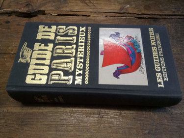 Couverture de Guide de paris mysterieux