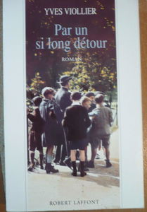 Par un si long détour