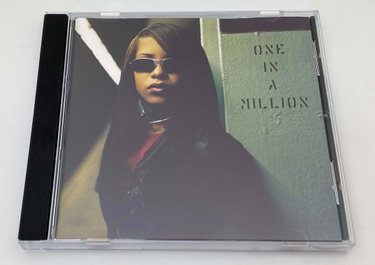 Couverture de One in a Million par Aaliyah