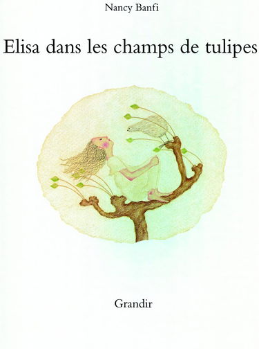 Elisa dans les champs de tulipes