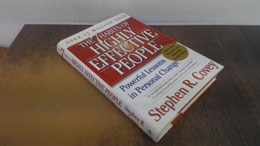 Couverture de The 7 Habits of Highly Effective People: Powerful Lessons in Personal Change