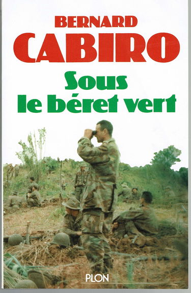 Sous le béret vert