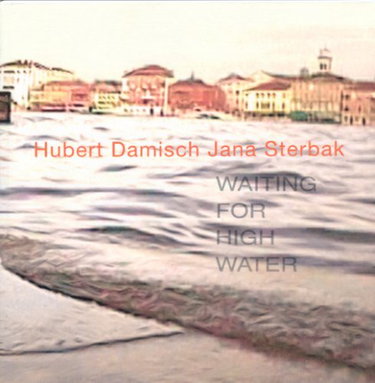 Couverture de Waiting for High Water: Edition bilingue français-anglais