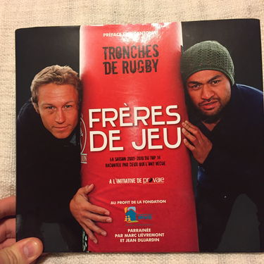 Freres de jeu; la saison 2009-2010 du Top 14 racontee par ceux qui l'ont vecue