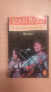 Et une voix pour chanter... : mémoires