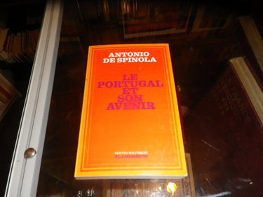 Couverture de Le Portugal et son avenir (Textes politiques)