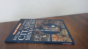 Couverture de How to Paint Citadel Miniatures