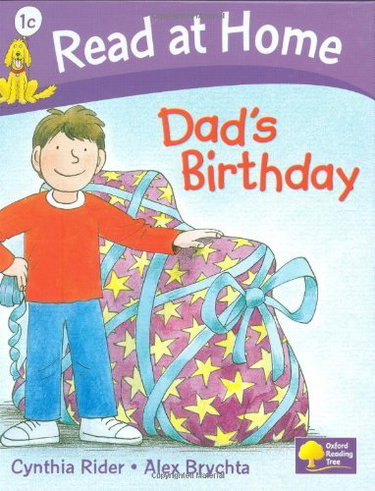 Couverture de Read at Home: Dad's Birthday, Level 1c