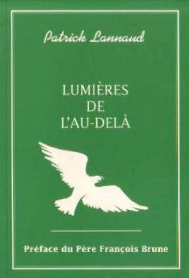 Couverture de Lumieres de l'au-dela