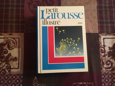 Petit Larousse illustré