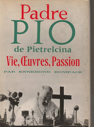 Couverture de PADRE PIO DE PIETRELCINA