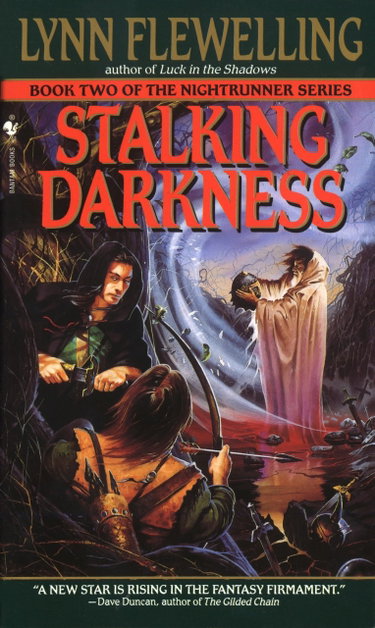 Couverture de Stalking Darkness: The Nightrunner Series, Book 2