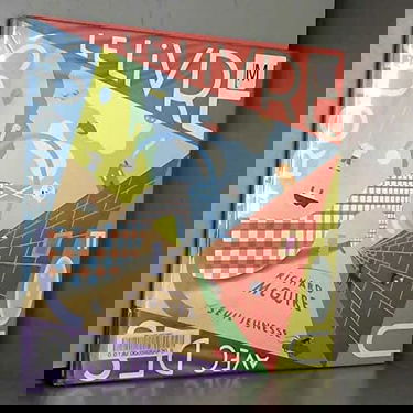 Le livre fou avec des trous