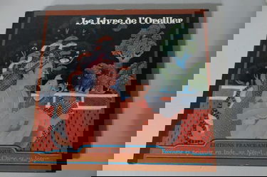 Le Livre de l'oreiller : érotisme et peinture en Inde, au Népal, en Chine et au Japon