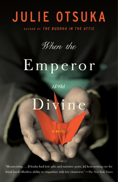 Couverture de When the Emperor Was Divine