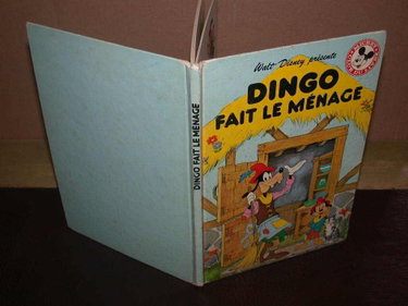 Couverture de Dingo fait le ménage (Mickey club du livre)