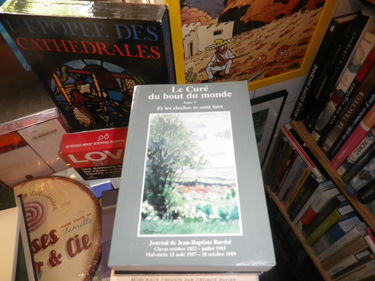 Le curé du bout du monde Tome 5: Et les cloches se sont tues