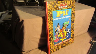 Les Aventures de Pif et Hercule : La Foire du Trône