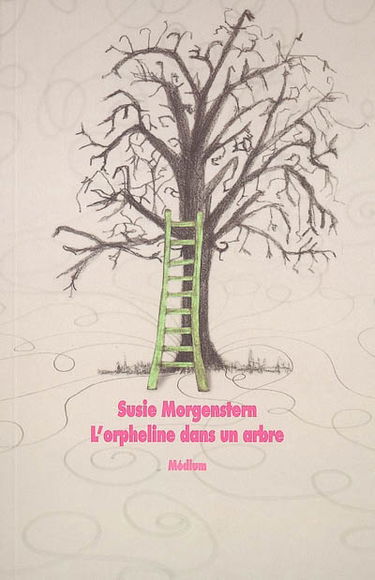 L'orpheline dans un arbre