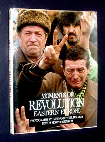 Couverture de Moments of Revolution