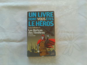 Loup solitaire, numéro 1 : Les Maîtres des ténèbres