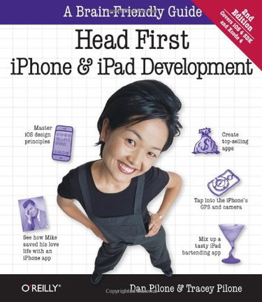 Couverture de Head First iPhone and iPad Development 2e par Dan Pilone