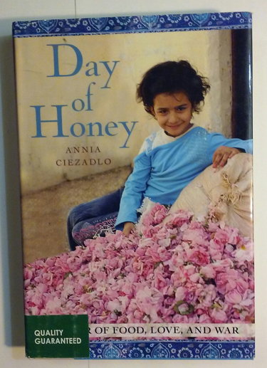 Couverture de Day of Honey: A Memoir of Food, Love, and War