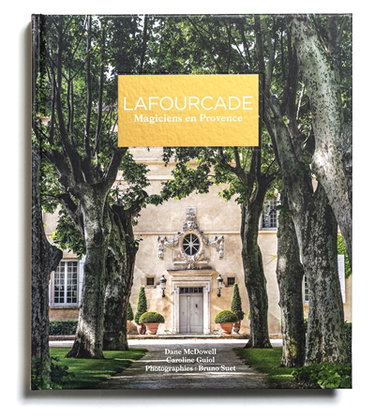Couverture de Lafourcade : magiciens en Provence