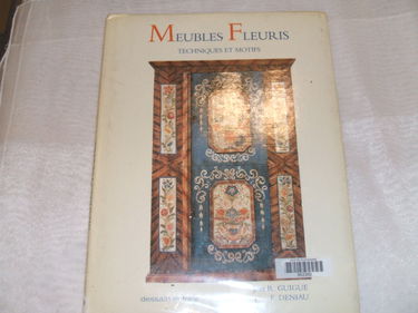 Meubles fleuris : techniques et motifs
