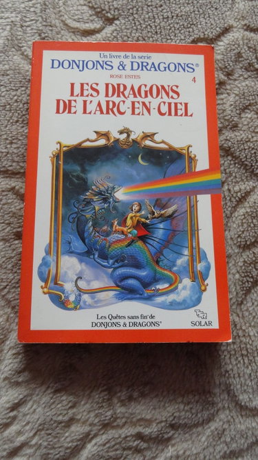 Couverture de Les Dragons de l'arc-en-ciel