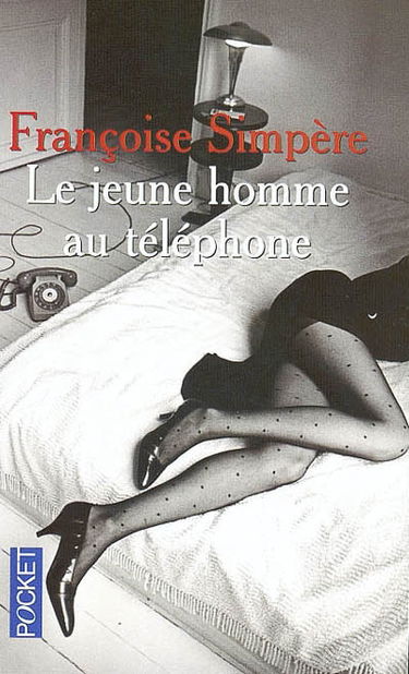 Le jeune homme au téléphone