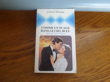 Comme un nuage dans le ciel bleu : Collection : Collection harlequin n° HS2