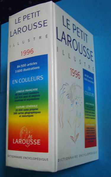 Le petit Larousse grand format 1996...