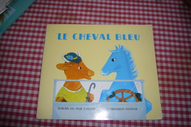 Couverture de le cheval bleu nathan hale illustrations lucile butel album du pere castor 1959