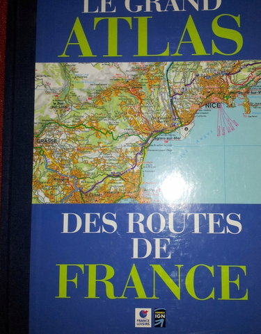 Couverture de Le grand atlas des routes de France par Collectif