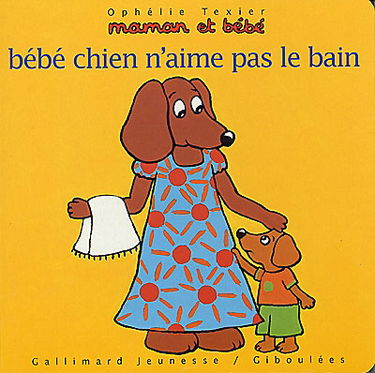 Bébé chien n'aime pas le bain