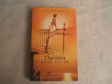 L'HERITIERE SANS PASSE - PORTS OF CALL.