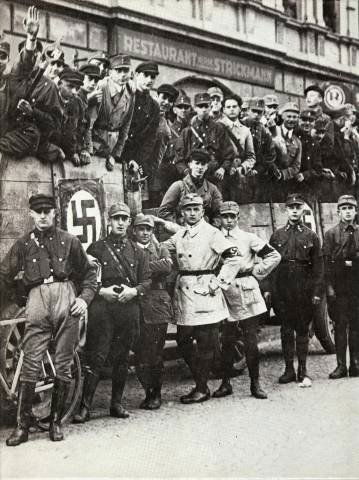 La deuxieme guerre mondiale les annees d'illusion